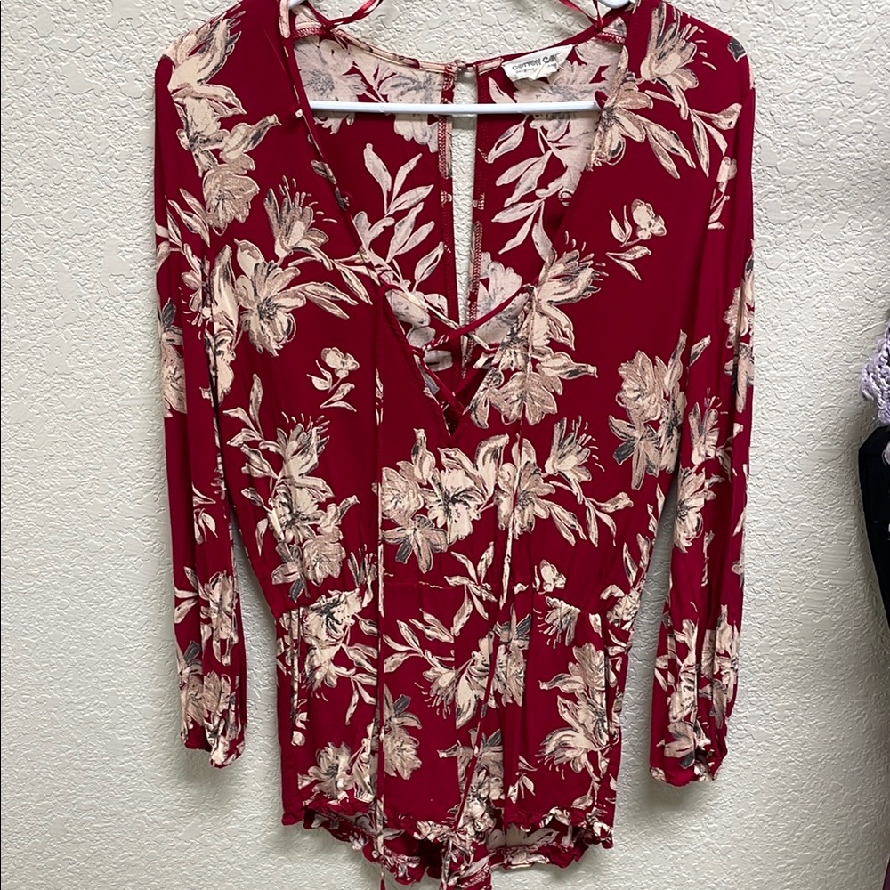 Floral V-Neck Long Sleeve Top - Red